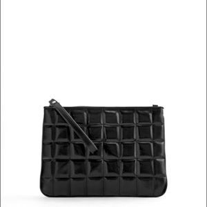 Quilted clutch